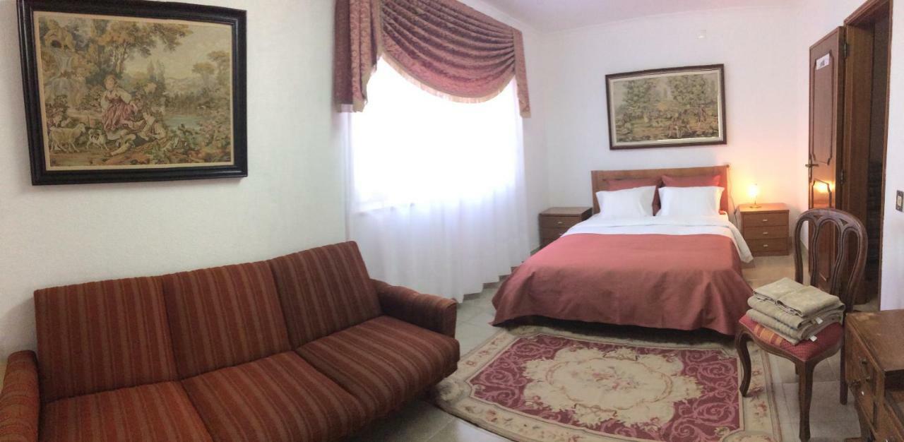 Apartamentos Na Casa Sao Bernardo Алкобаса Екстер'єр фото