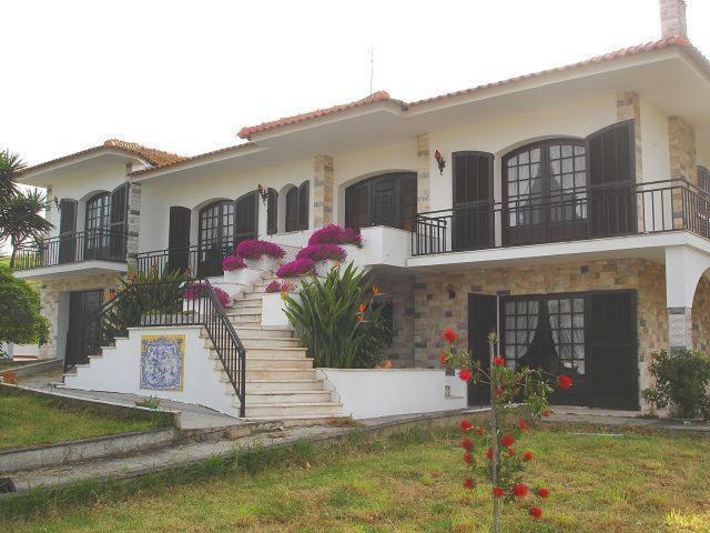 Apartamentos Na Casa Sao Bernardo Алкобаса Екстер'єр фото